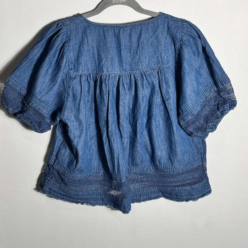 Old Navy Puff Sleeve Oversized Lace-Trimmed Denim Chambray Swing Blouse Small